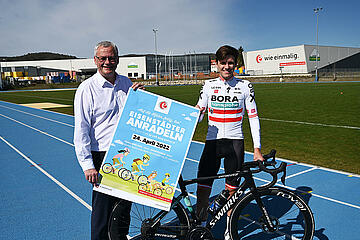 Bürgermeister Thomas Steiner mit dem besten Radfahrer Österreichs, dem Eisenstädter Patrick Konrad. Er wird zwar beim Anradeln selbst nicht dabei sein, testete aber vorab die Strecke für die Eisenstädter Radfreunde.